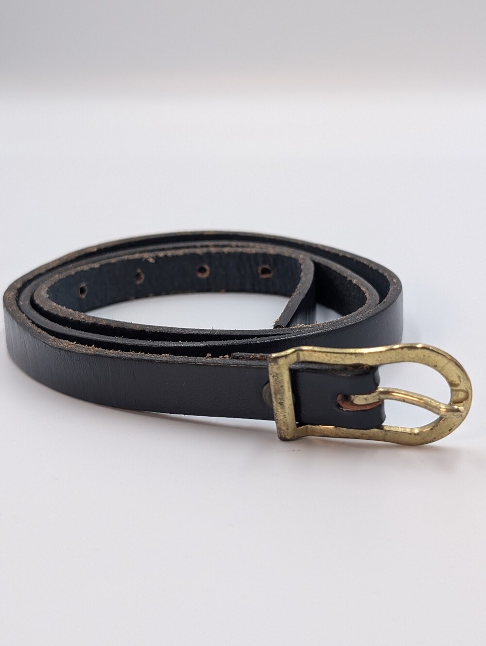 Vintage Top Grain Navy Blue  Narrow Women's Belt And Brass Buckle 31 34